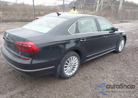 2017 Volkswagen Passat 1.8T Se из США, поврежденный, VIN 1VWBT7A34HC024813